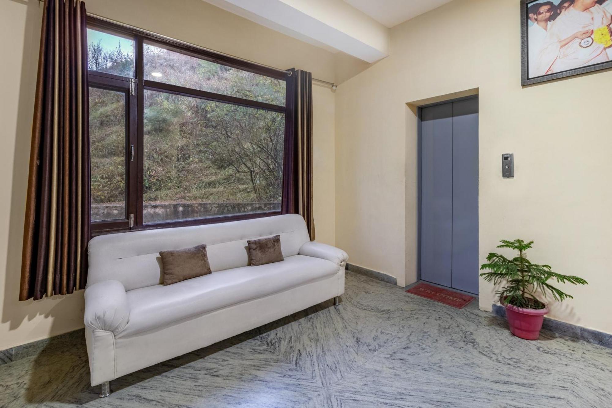 Treebo Shimla Ayurvedic Retreat Kufri Hotel Kültér fotó